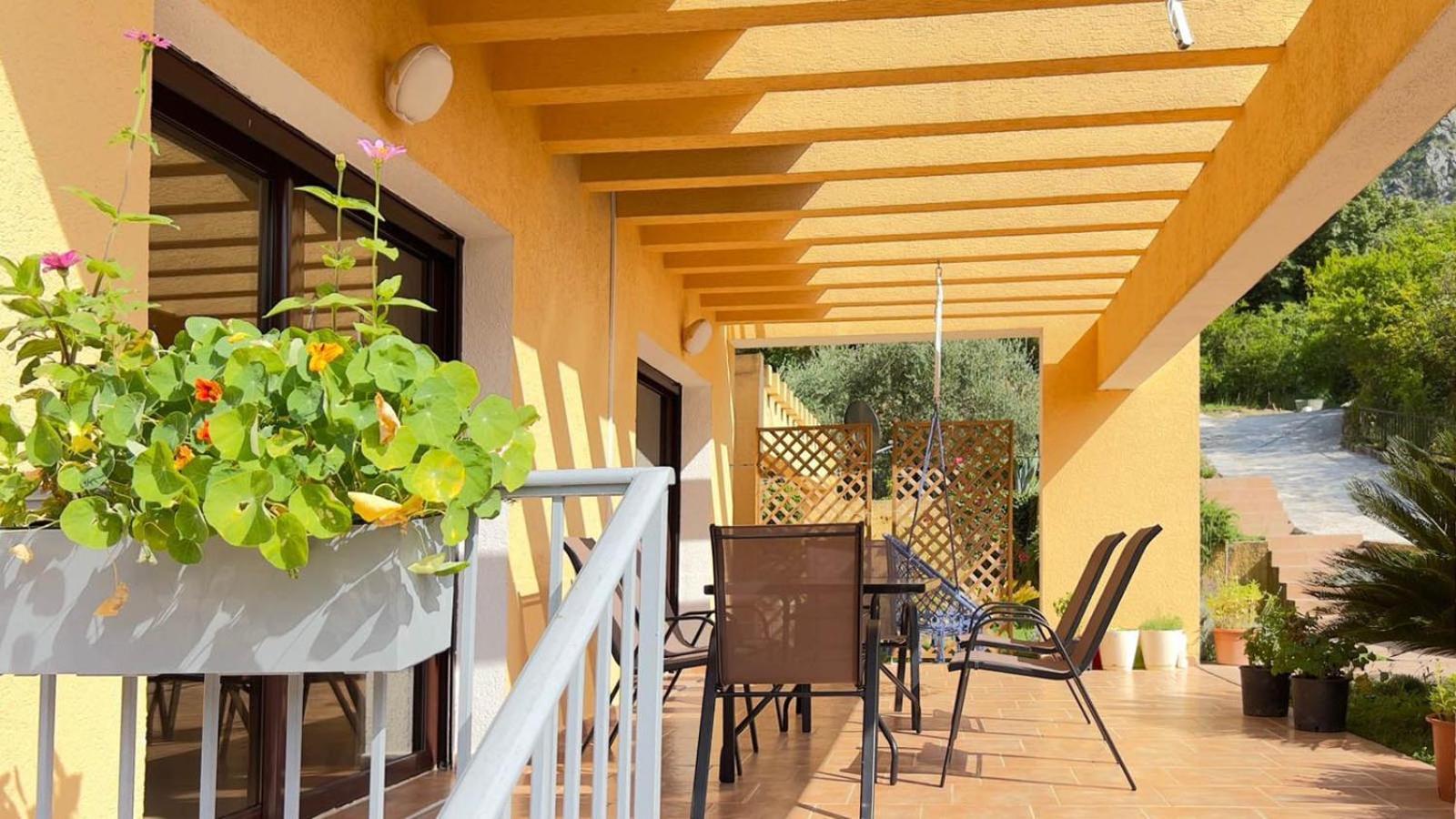 Villa Risan Apartments Exterior foto