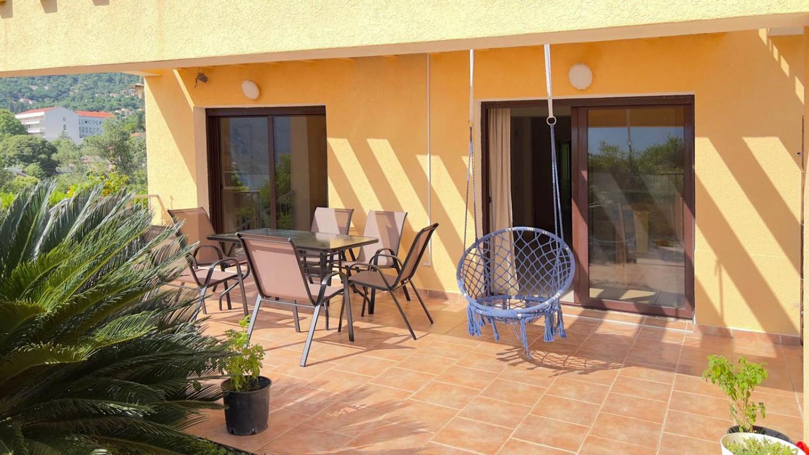 Villa Risan Apartments Exterior foto